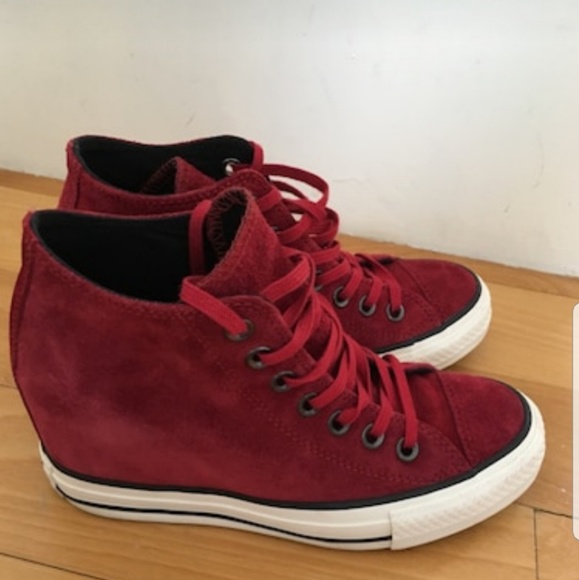 hidden wedge converse sneakers
